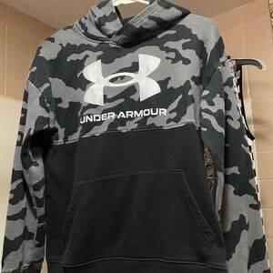 Boys Hoodie UnderArmor Youth XL 16-18